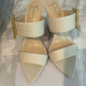 Jessica Simpson Wedge New size 8